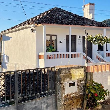 My Grandmas A Casa Das Avos Vale de Figueira Kültér fotó